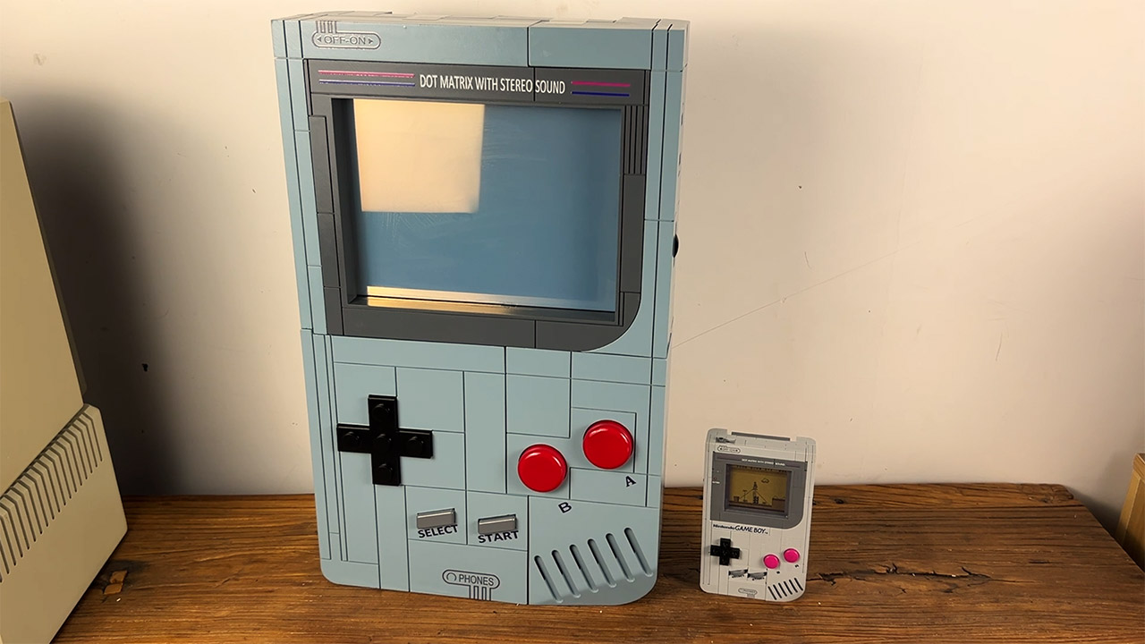 Supersized LEGO Game Boy Functional