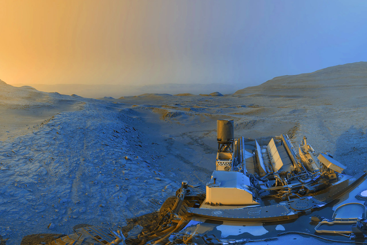 NASA Postcard from Mars Greeting 2025 Curiosity Rover