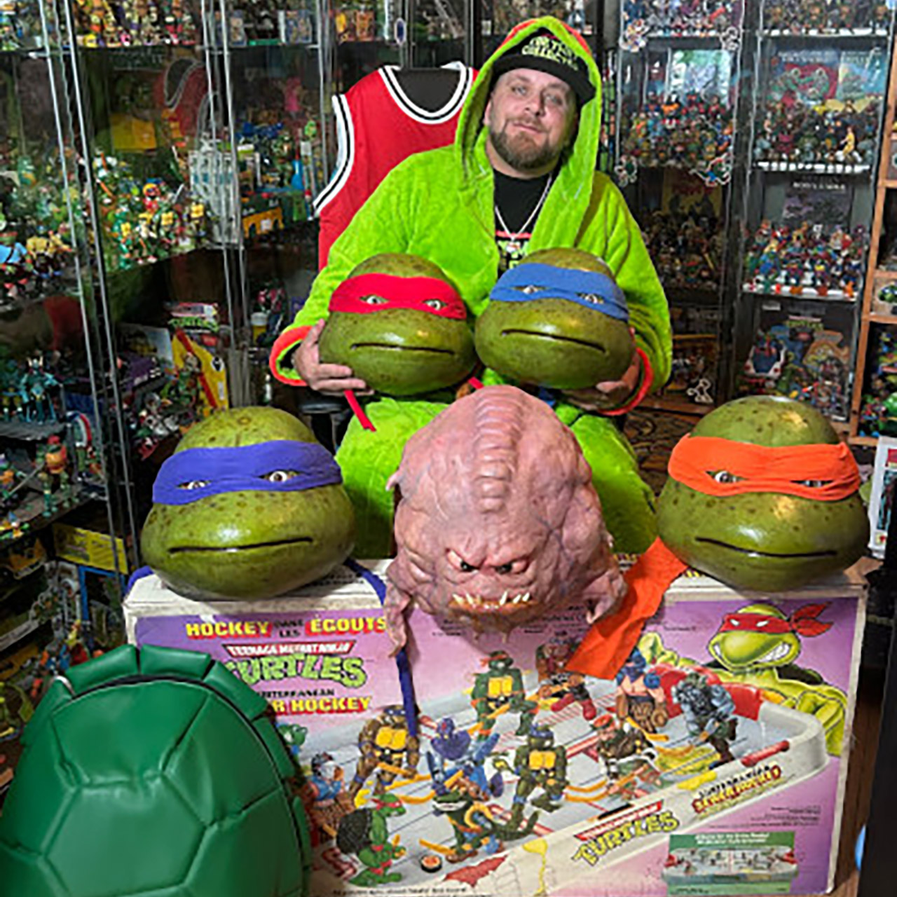 Largest Collection of Teenage Mutant Ninja Turtles Memorabilia Guinness