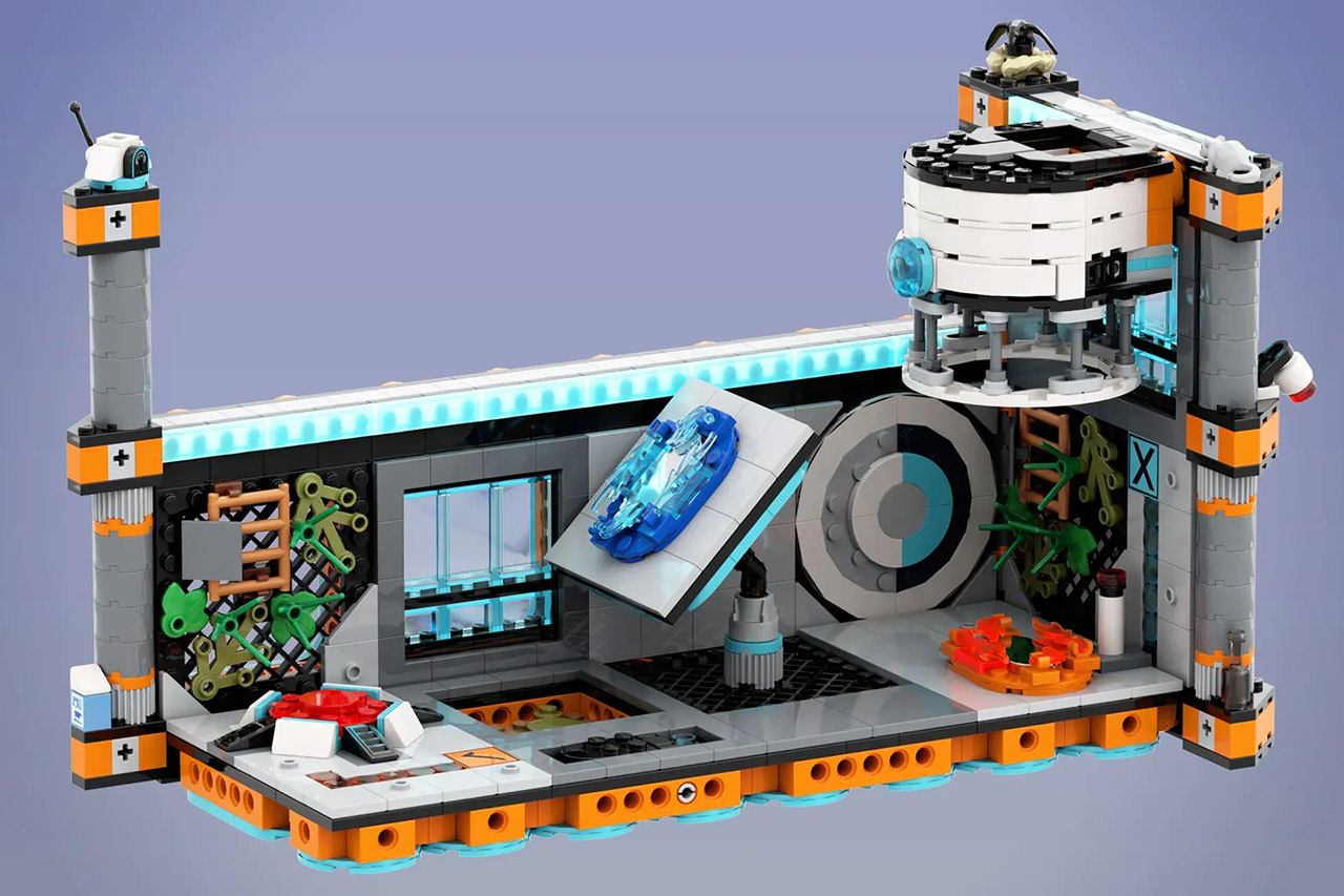 LEGO Ideas Portal 2 Test Chamber