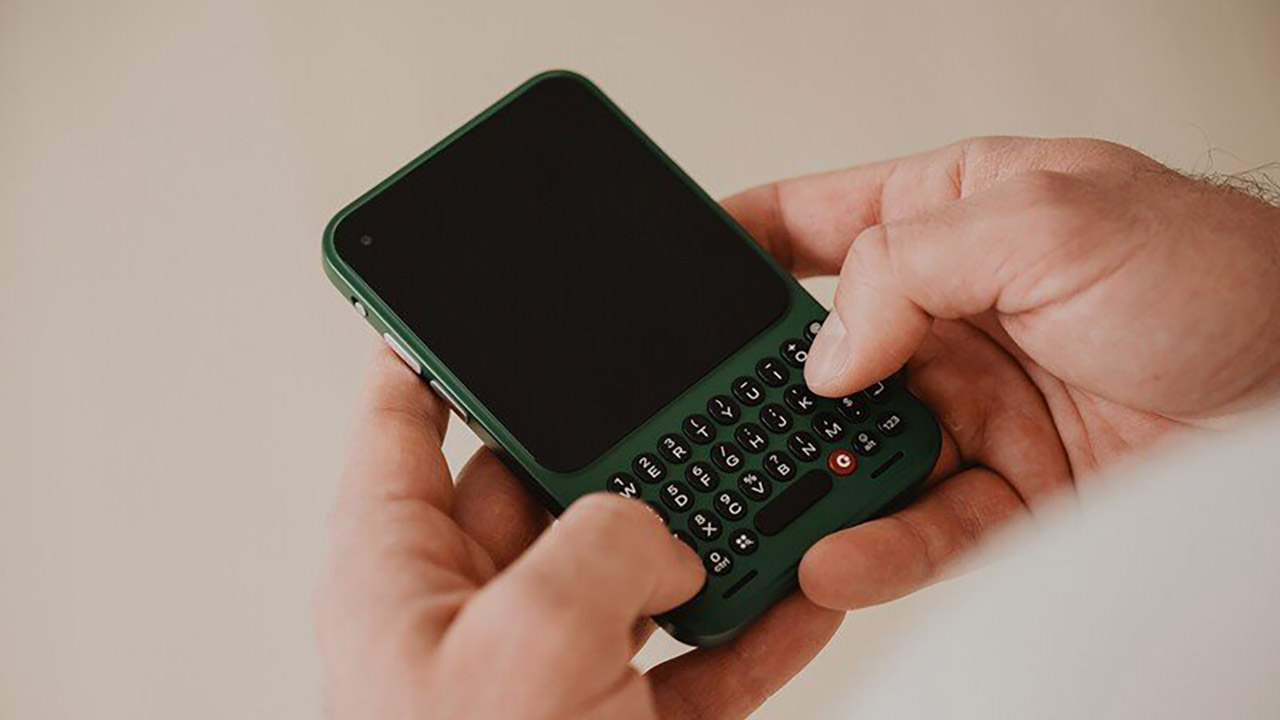 Clicks Communicator Phone