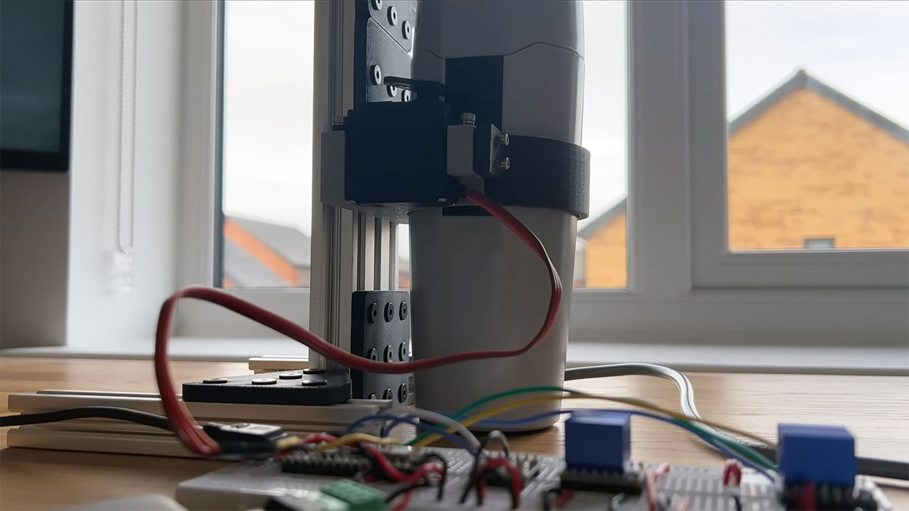 Two-Axis Coffee Machine Pour Over