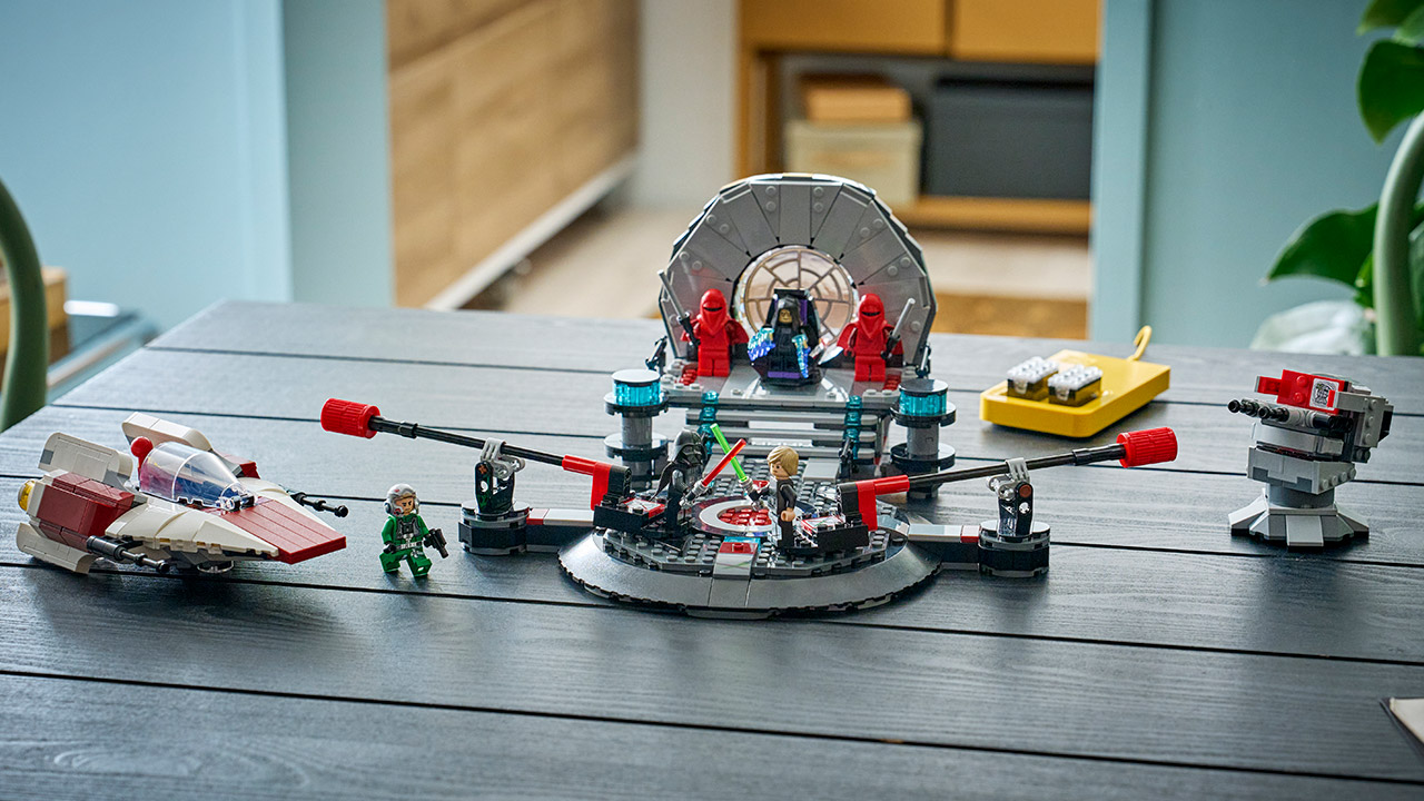 LEGO Smart Play Brick Reveal