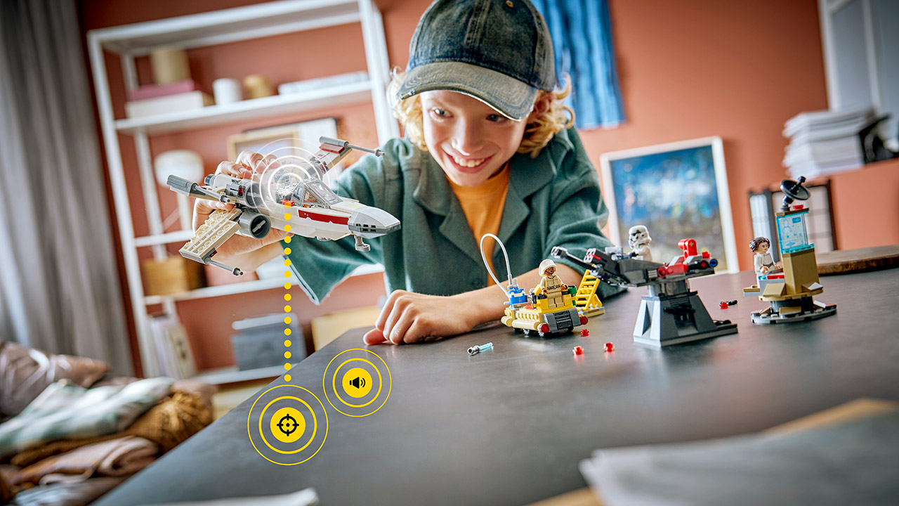 LEGO Smart Play Brick Reveal