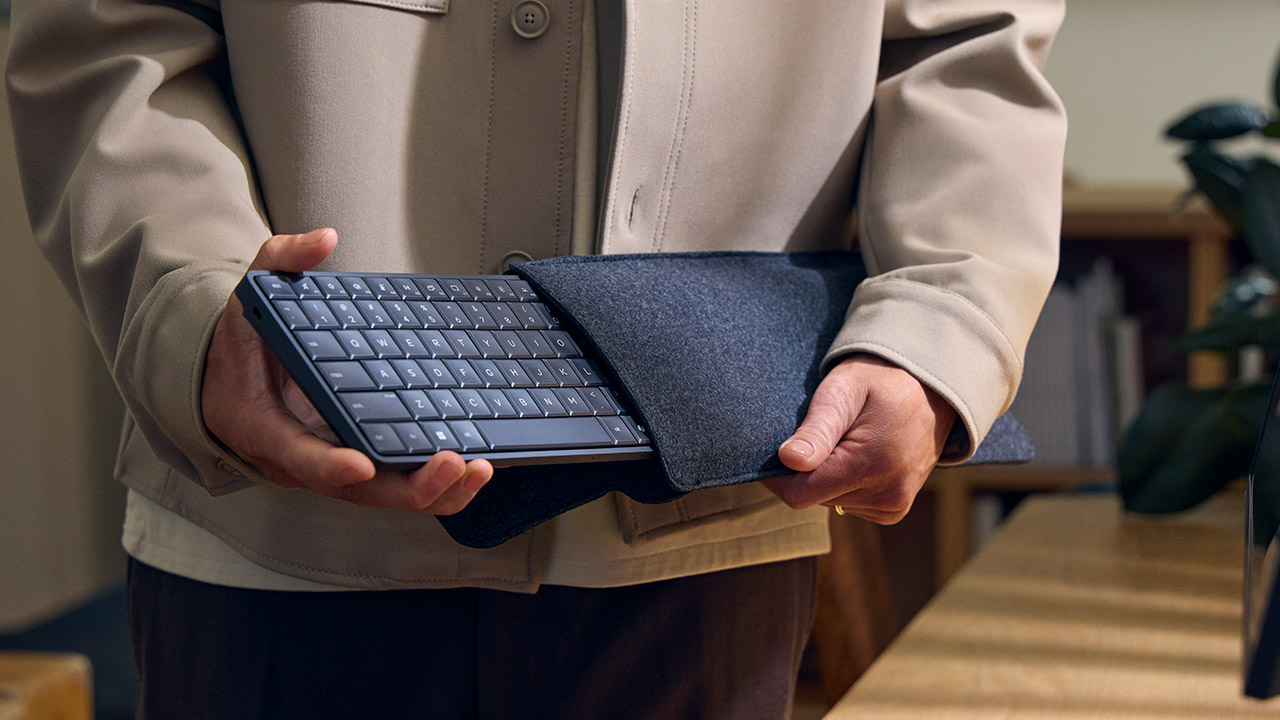 HP EliteBoard G1a All-in-One Keyboard PC