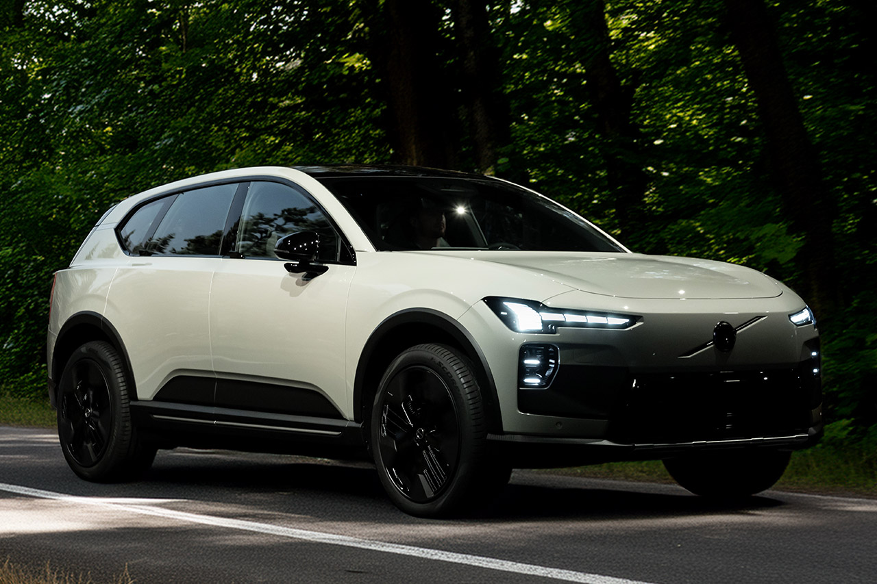 2027 Volvo EX60 SUV EV Reveal