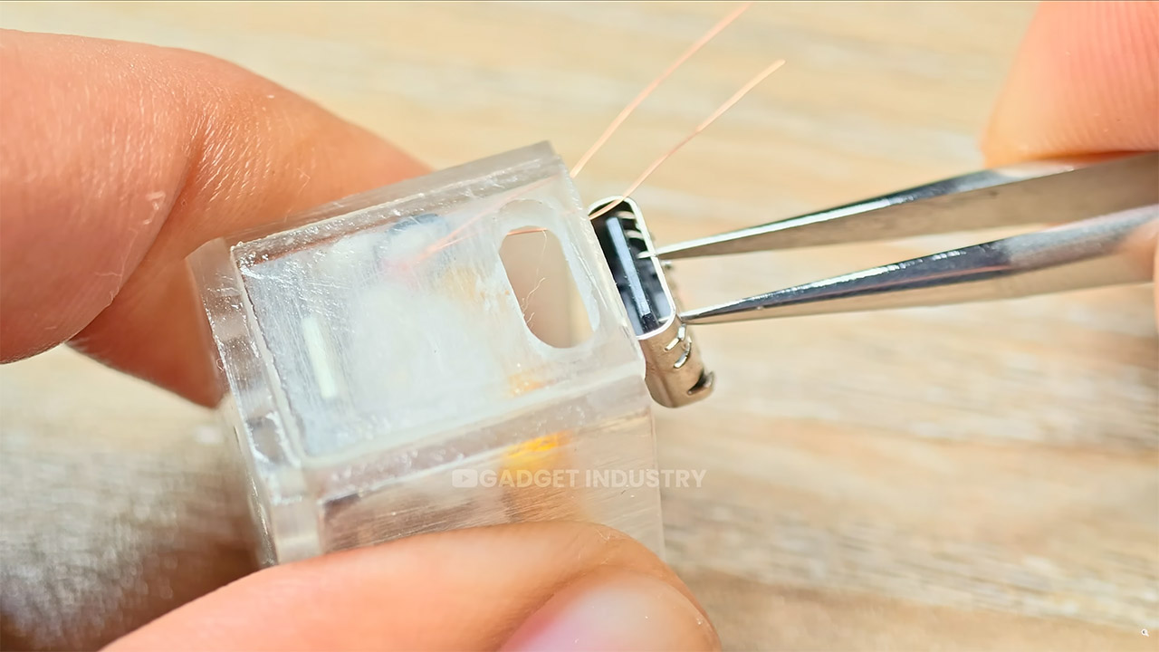 World's Smallest Bluetooth Speaker Build DIY