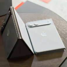 iPhone Fold Dummy Units Leak