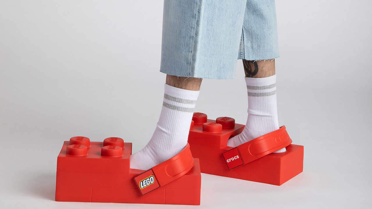 Crocs x LEGO Brick Clog