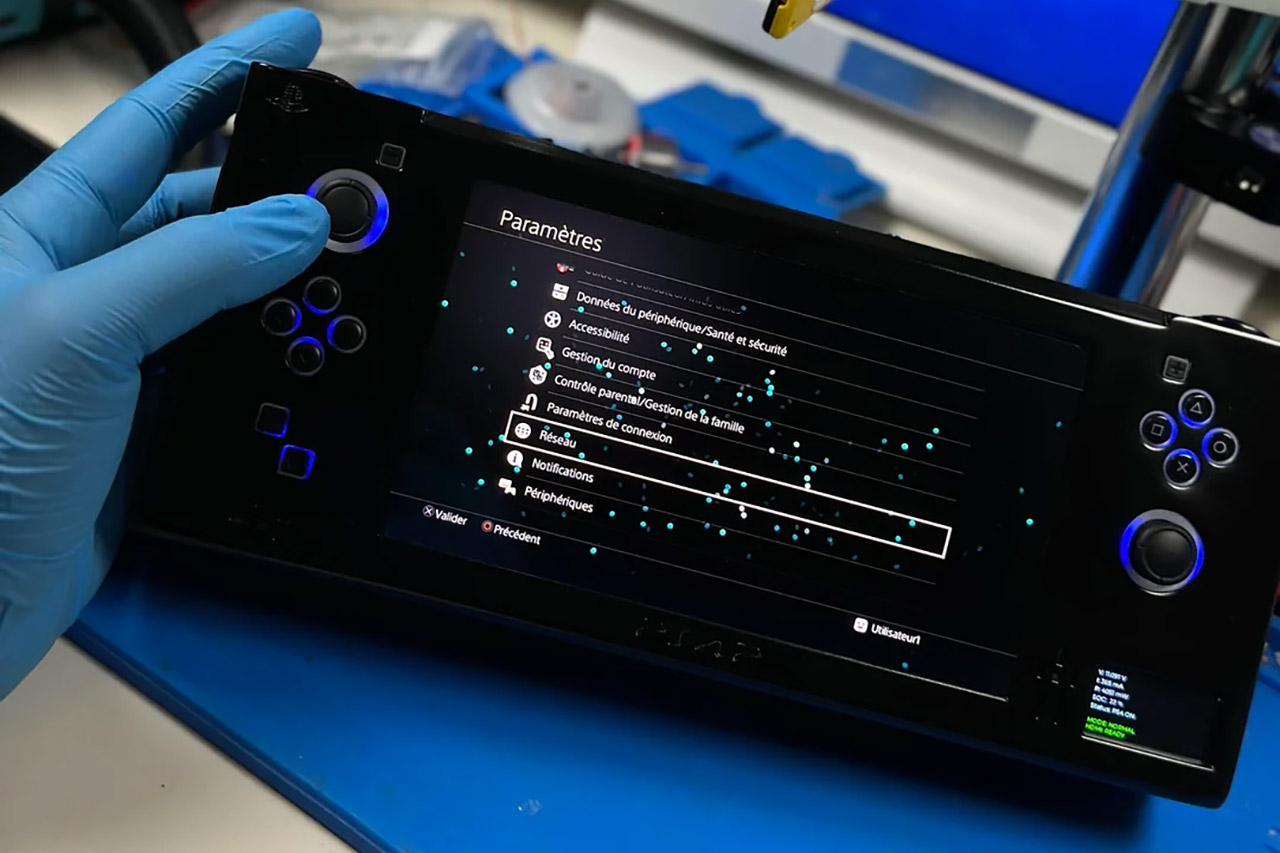 Custom PS4 Slim Portable