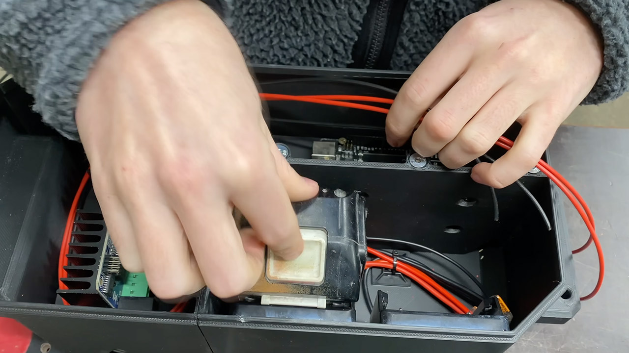 Remote-Controlled Electric Lawnmower Mod