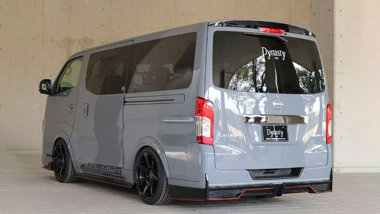 Nissan Caravan Alive GT-V is the Minivan That Desires of GT-R Glory 3 Nissan Caravan Alive GT-V GT-R Minivan