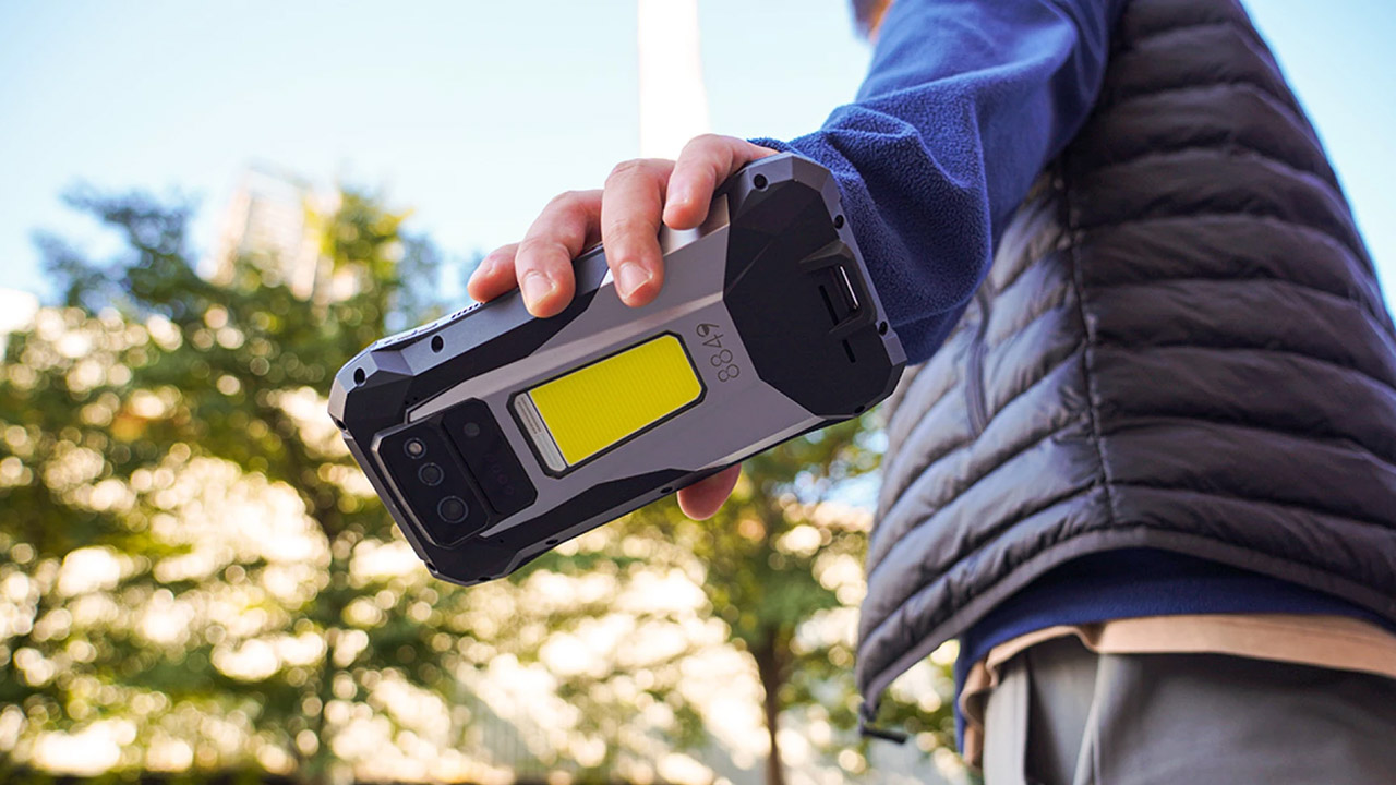 8849 TANK X Smartphone Projector