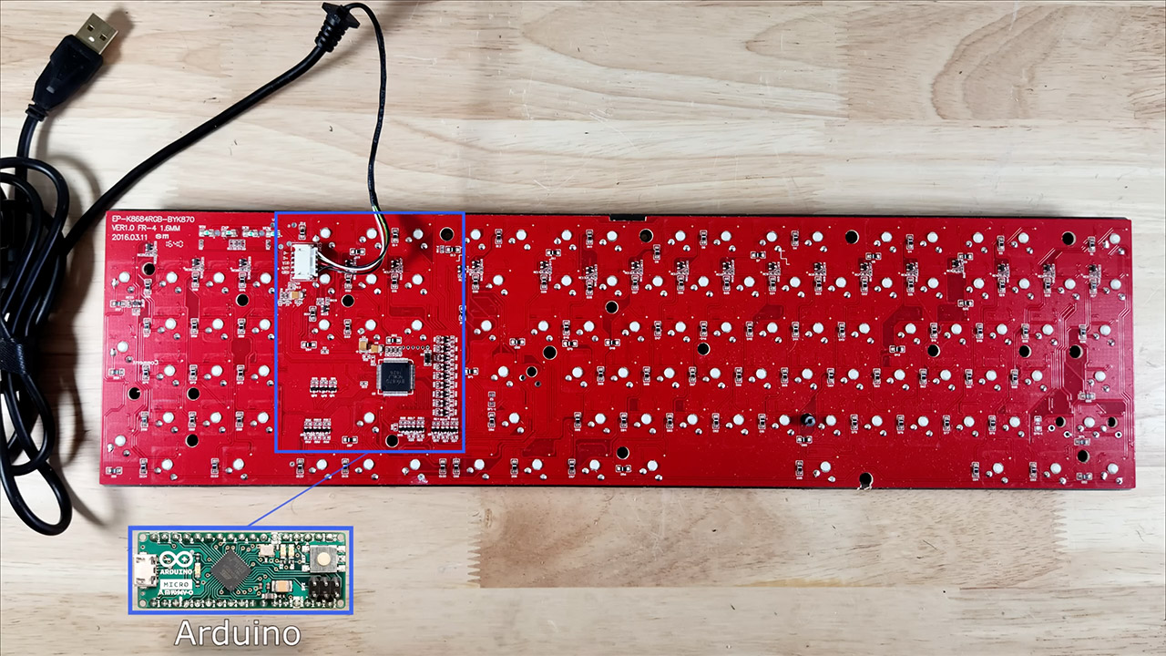 Vintage Typewriter Modern Gaming PC Build Mod