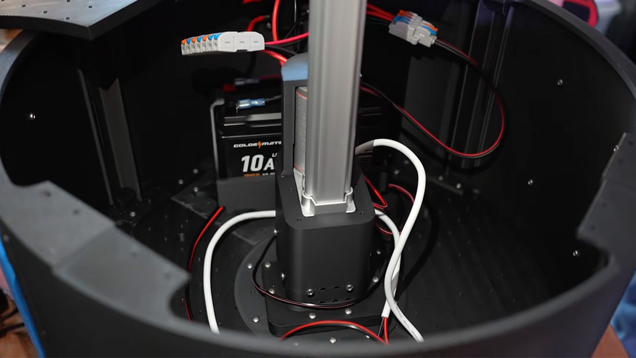 Raspberry Pi Laundry Folding Robot