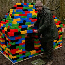 Kent Survival Giant LEGO Shelter House