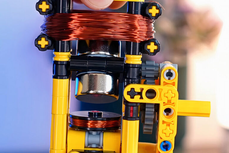 World's Simplest Motor LEGO
