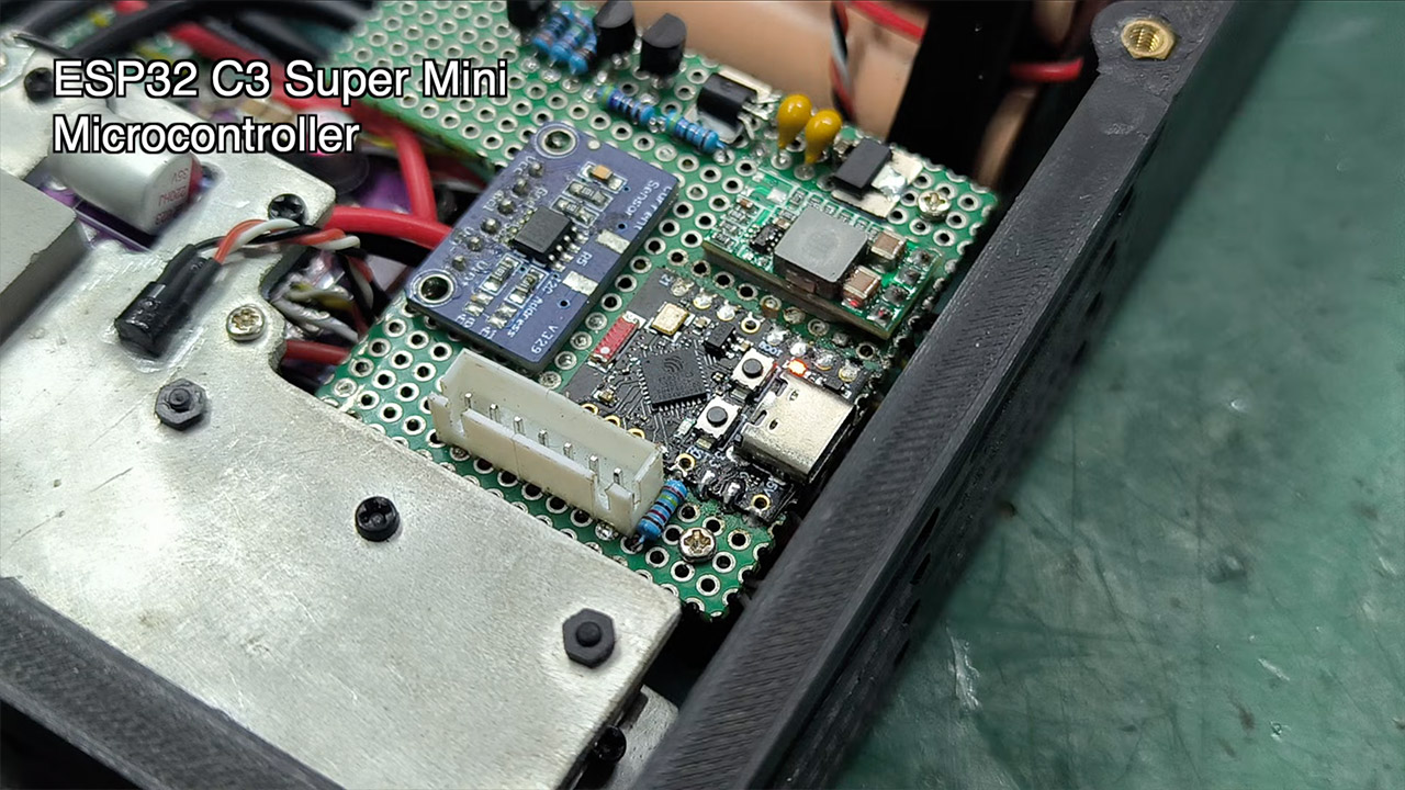 Customized-Constructed 96,000mAh Backpack Energy Station Prices All the things You Carry 2 Custom DIY 96,000mAh Power Station Bank