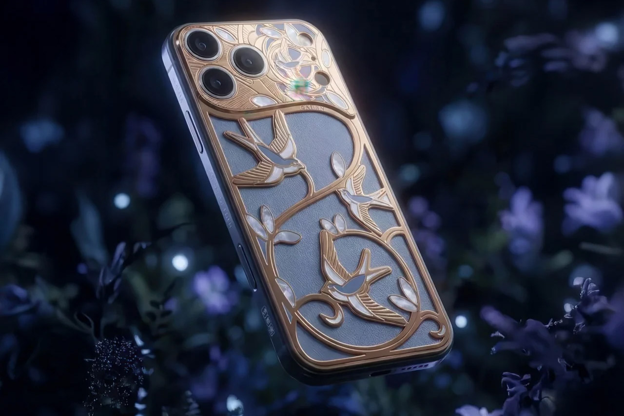 Caviar iPhone 17 Pro Max Wings of Love