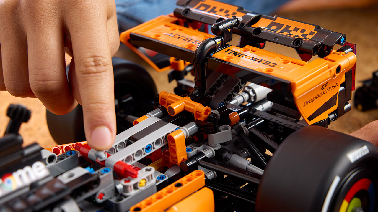 LEGO Technic McLaren MCL39 F1 Car Set 42228