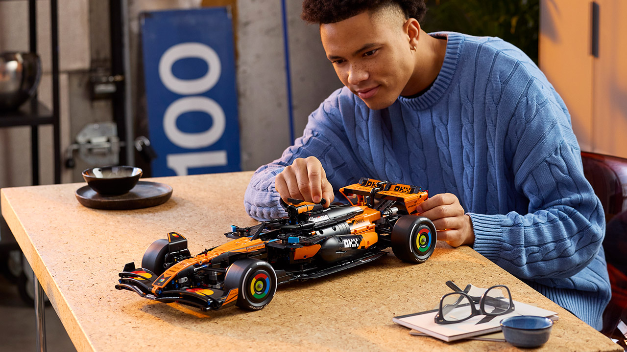 LEGO Technic McLaren MCL39 F1 Car Set 42228