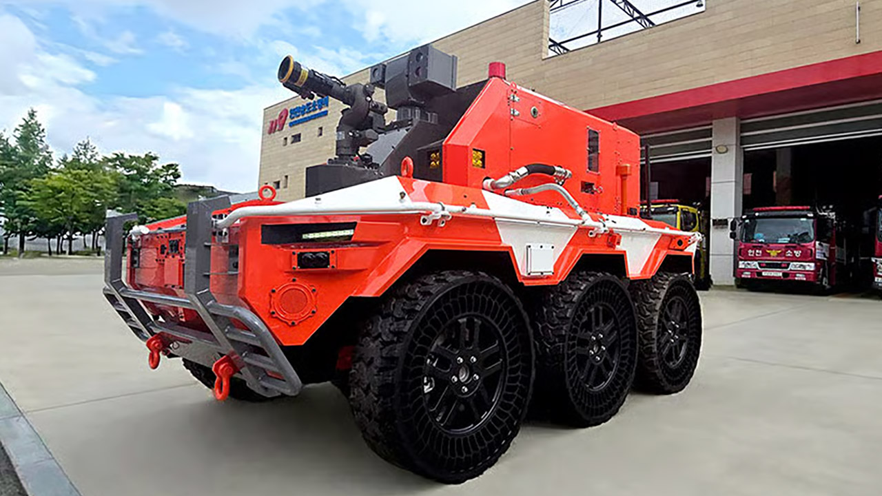 Hyundai Firefighting Robot Flames