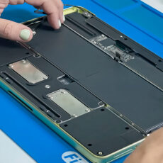 MacBook Neo Teardown Repair
