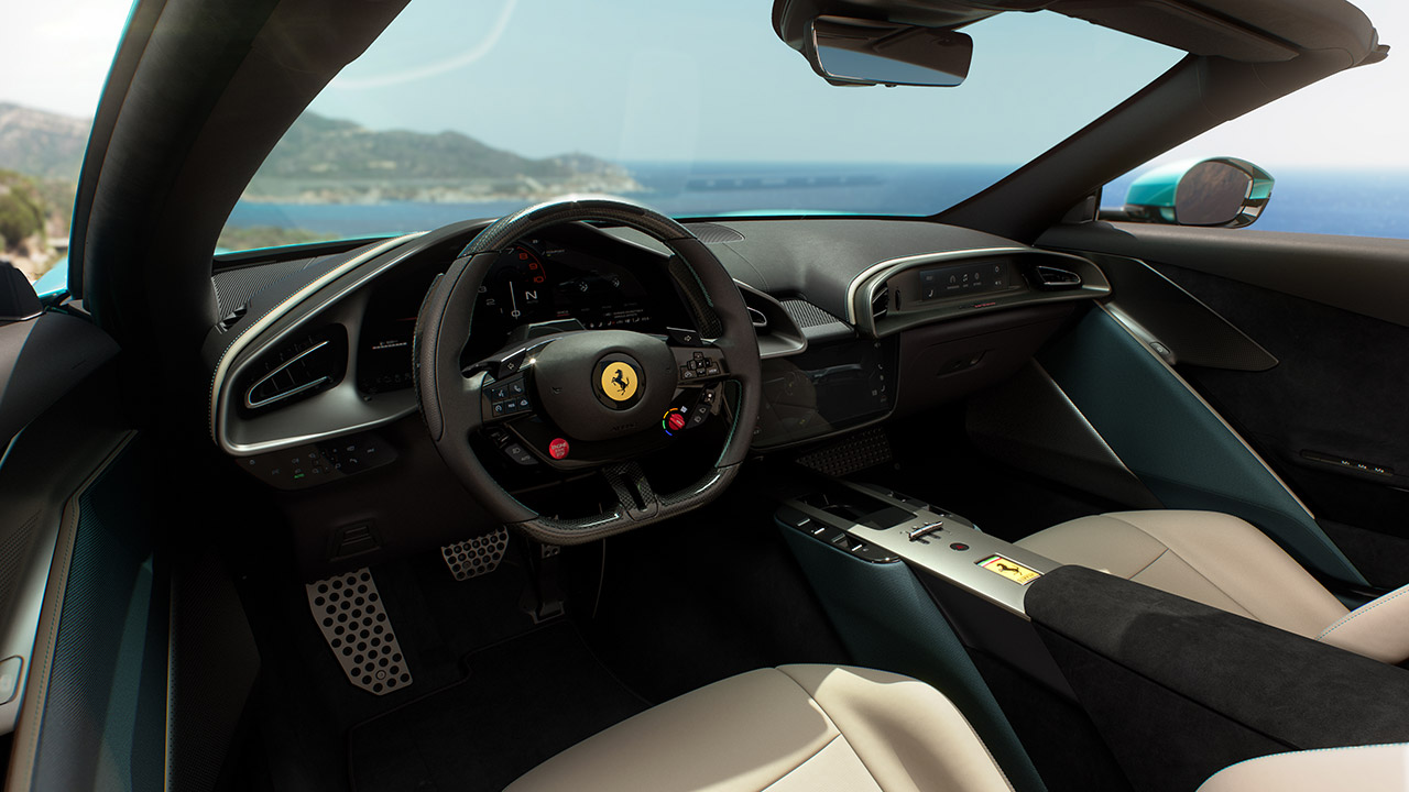Ferrari Amalfi Interior