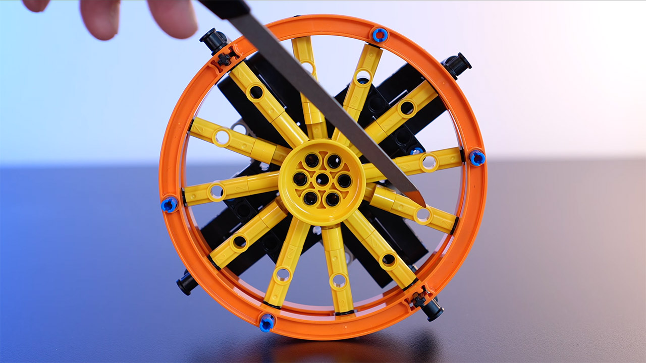 LEGO Bladeless Turbine Generator Build