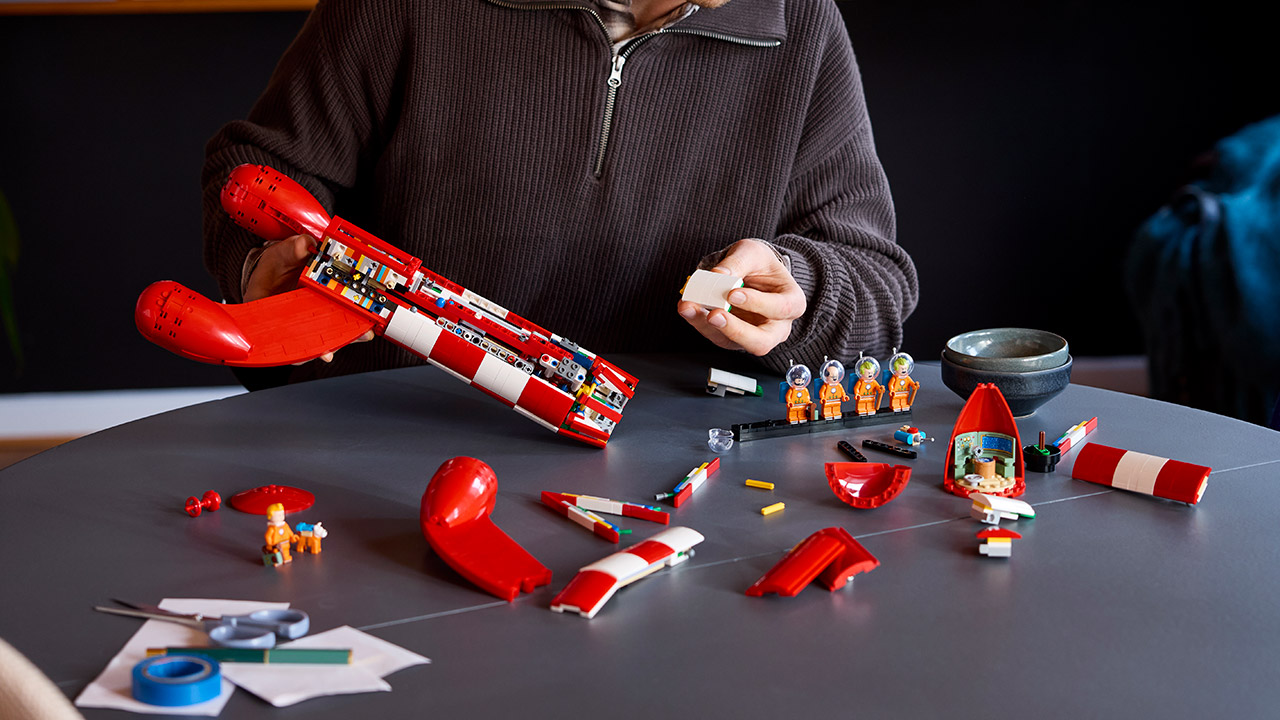 LEGO Ideas Tintin Moon Rocket Set 21367