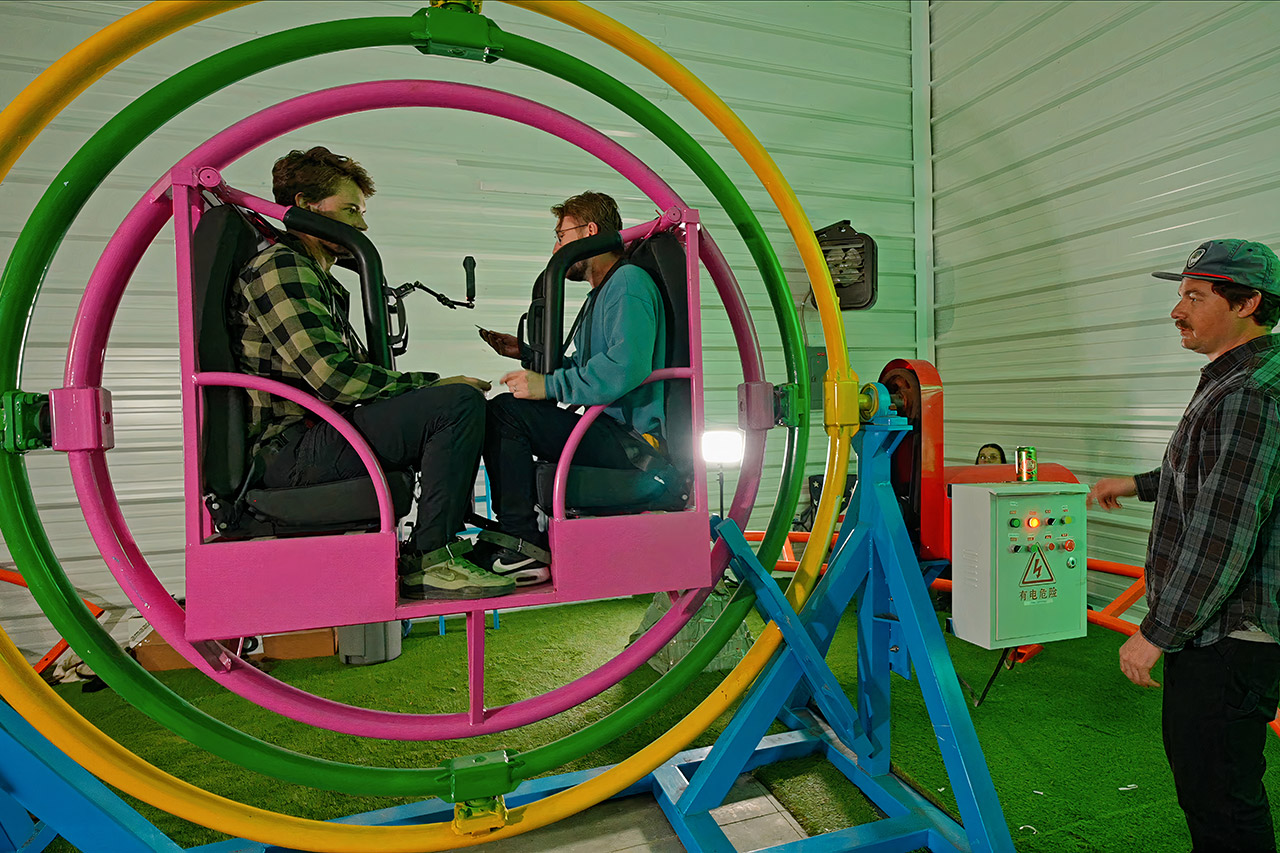 Temu Theme Park Ride Attraction