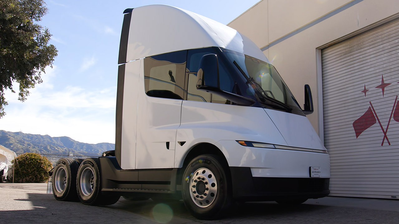 Jay Leno Tesla Semi Truck 500-Mile Range