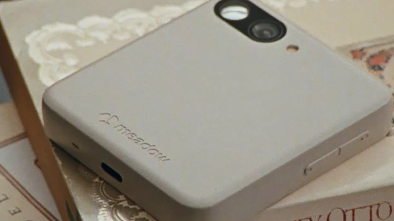 Minimalist Meadow Smartphone