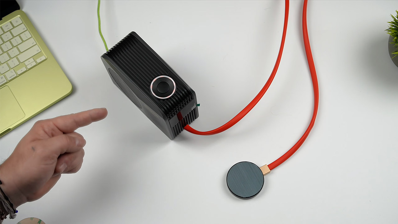 Water-Cooled MacBook Neo