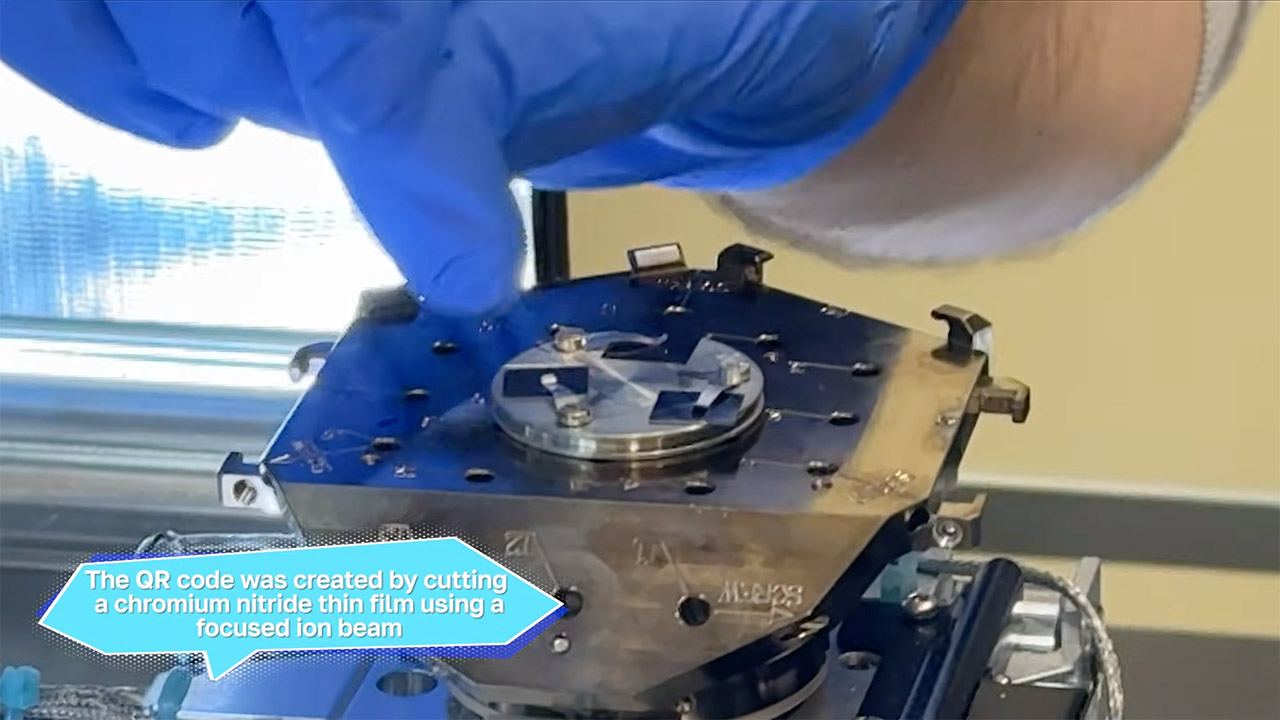 World's Smallest QR Code Guinness World Records