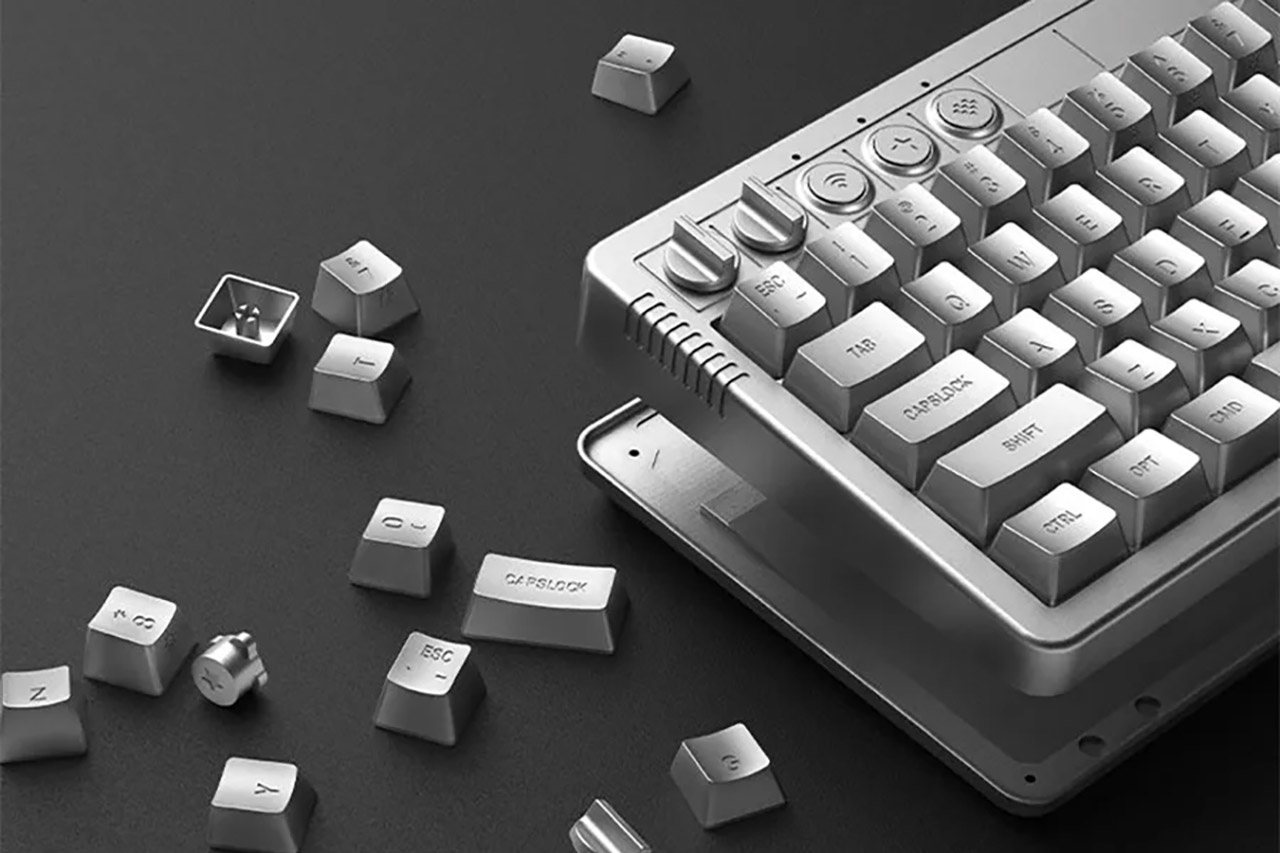 8Bitdo Retro 68 Keyboard AP50th Limited Edition