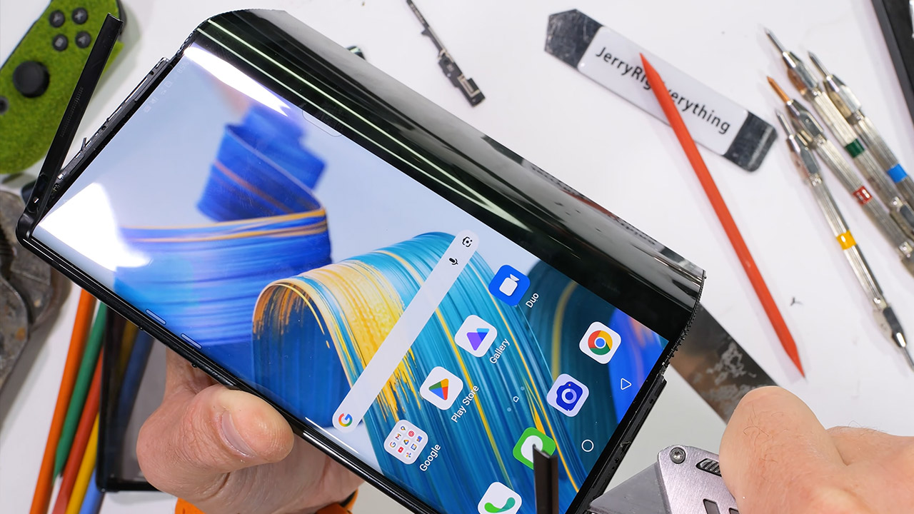 Jerry Rig Everything LG Rollable Phone Disassembly Teardown