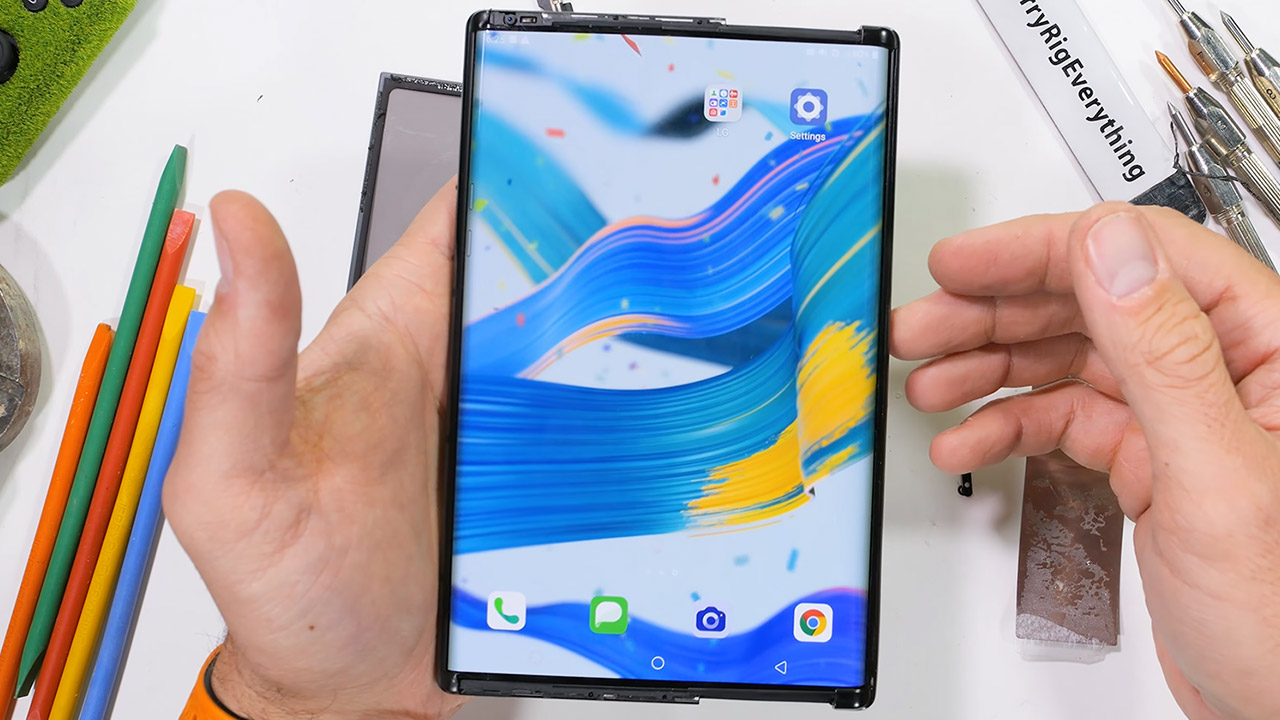 Jerry Rig Everything LG Rollable Phone Disassembly Teardown