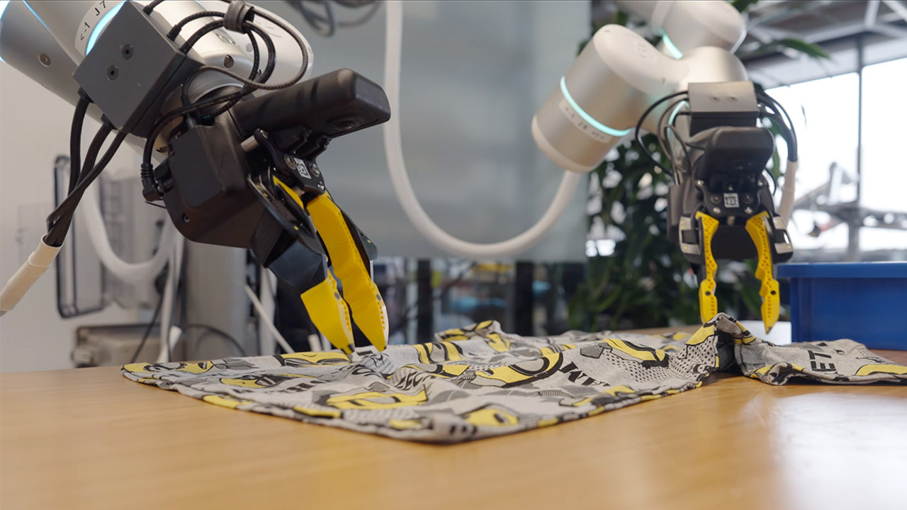 Generalist GEN-1 Model Robots