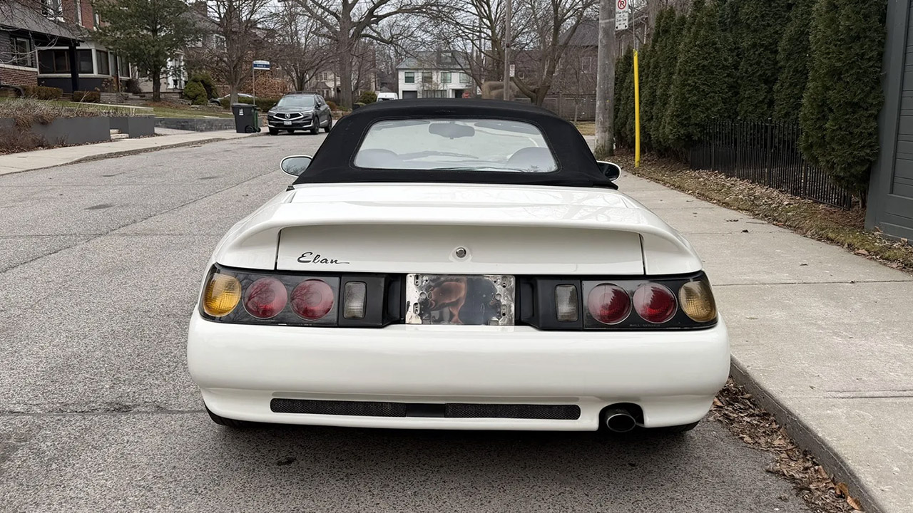 Kia Vigato Lotus Elan