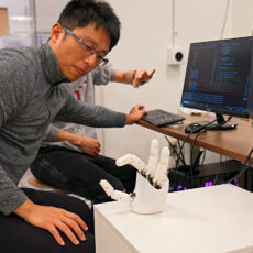 MIT Real-Time Hand Tracker Wristband