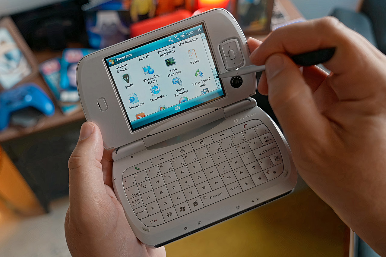 HTC Universal 2005 Pocket Computer