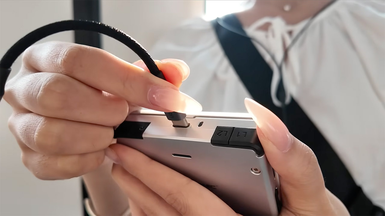 Anbernic RG Rotate Handheld