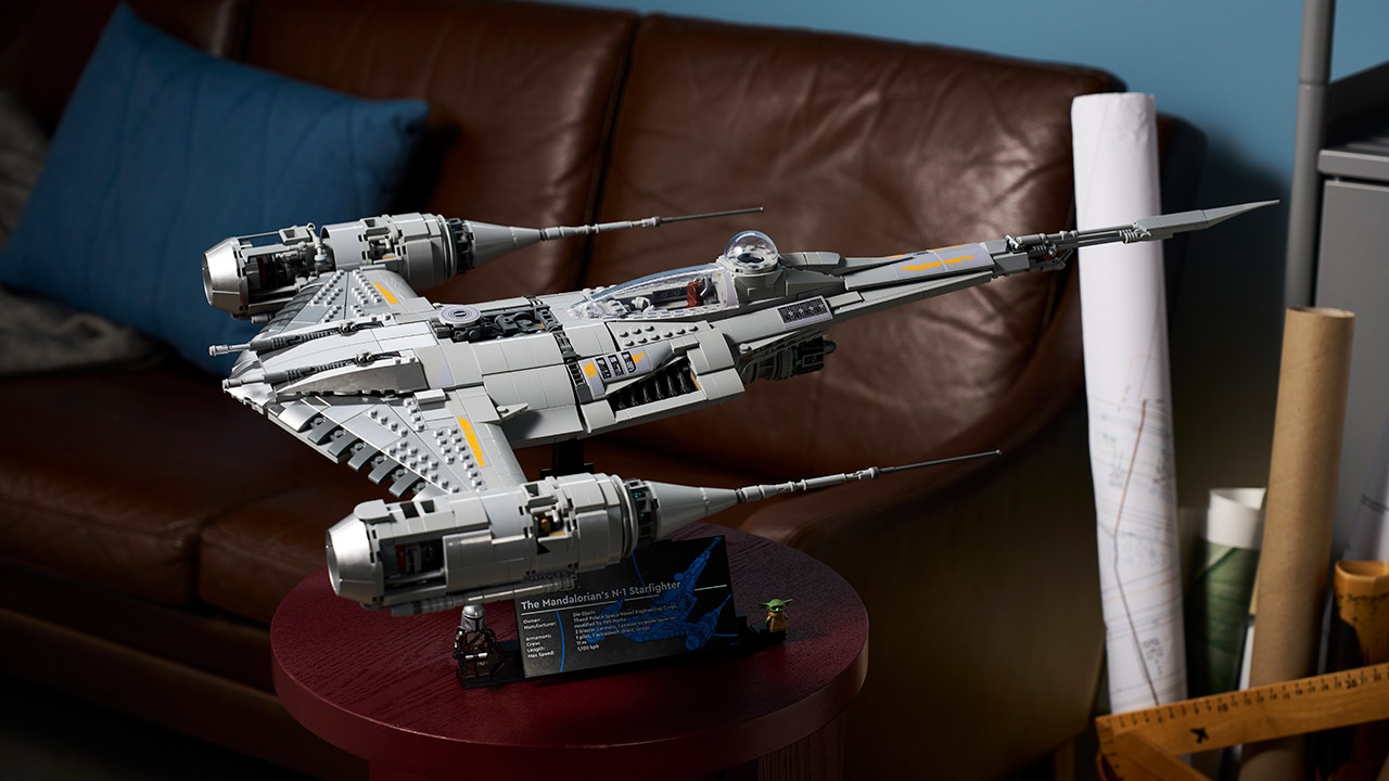 LEGO Star Wars The Mandalorian N-1 Starfighter 75442 Set