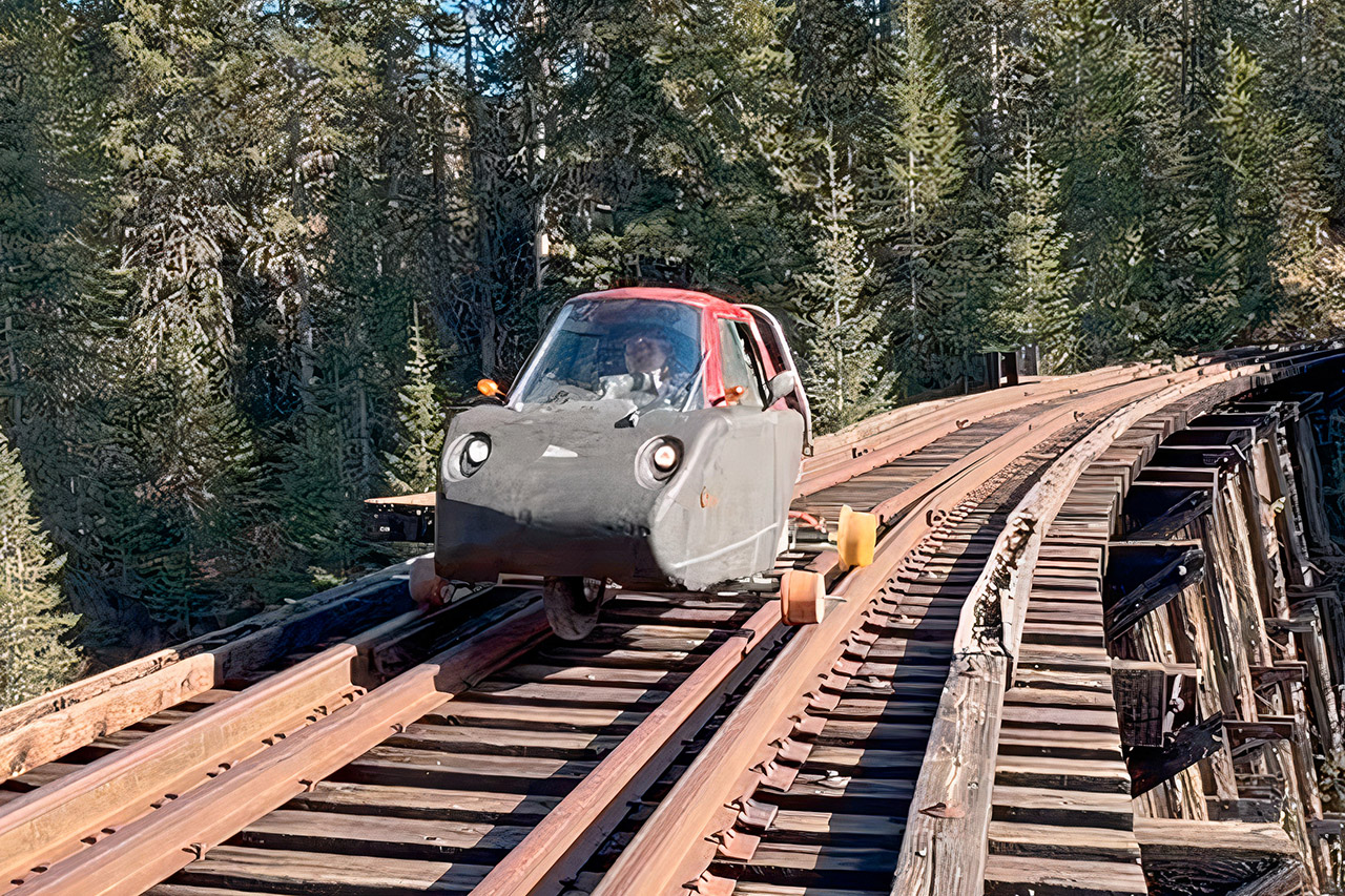 Abandoned Railroads Electric Rail Car