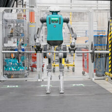 Agility Digit Humanoid Robot Deadlifting Weightlifting