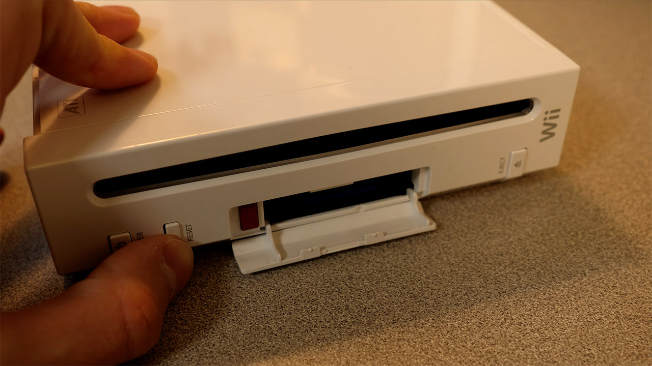 Installing Mac OS X Nintendo Wii Console