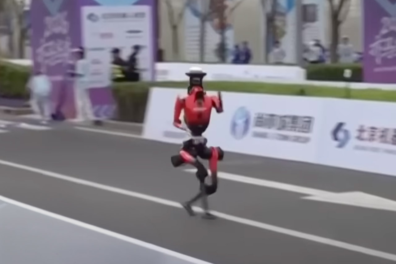 Lightning Beijing Robot Half-Marathon Winner