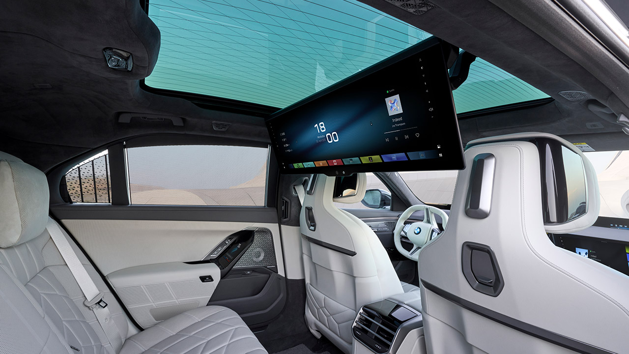 2027 BMW i7 EV Interior
