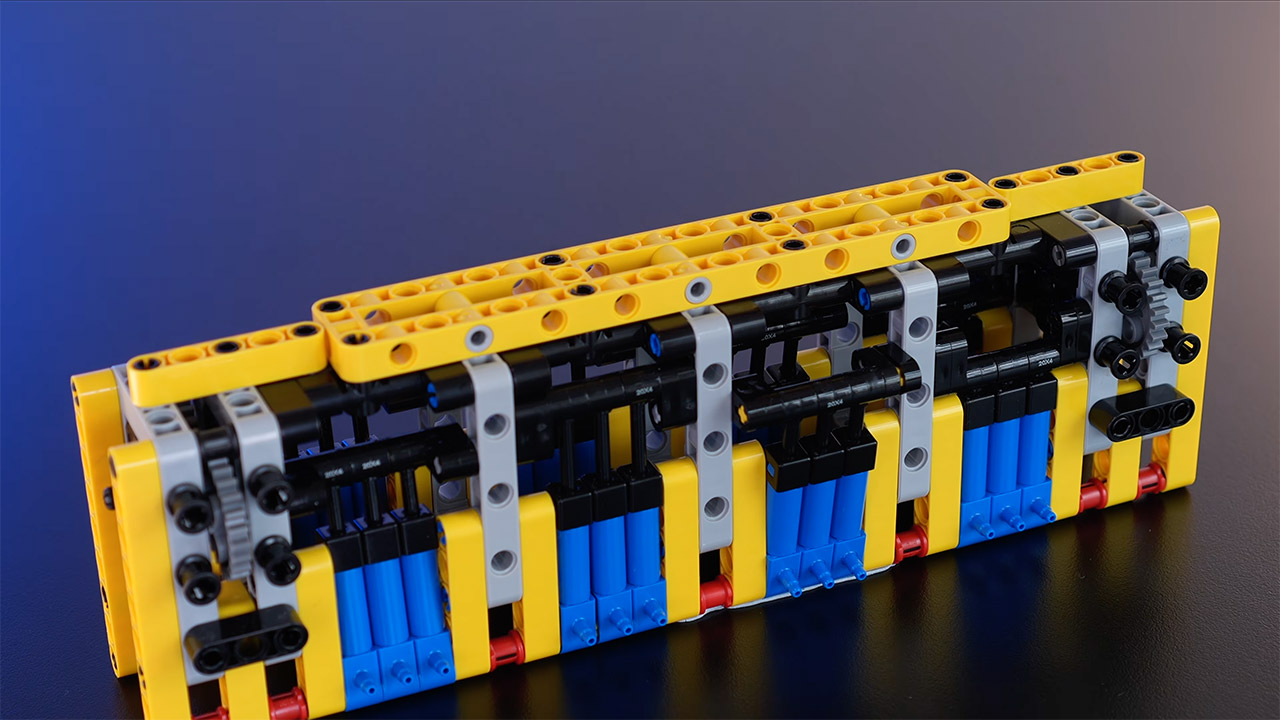 Strongest LEGO Crusher Air-Powered